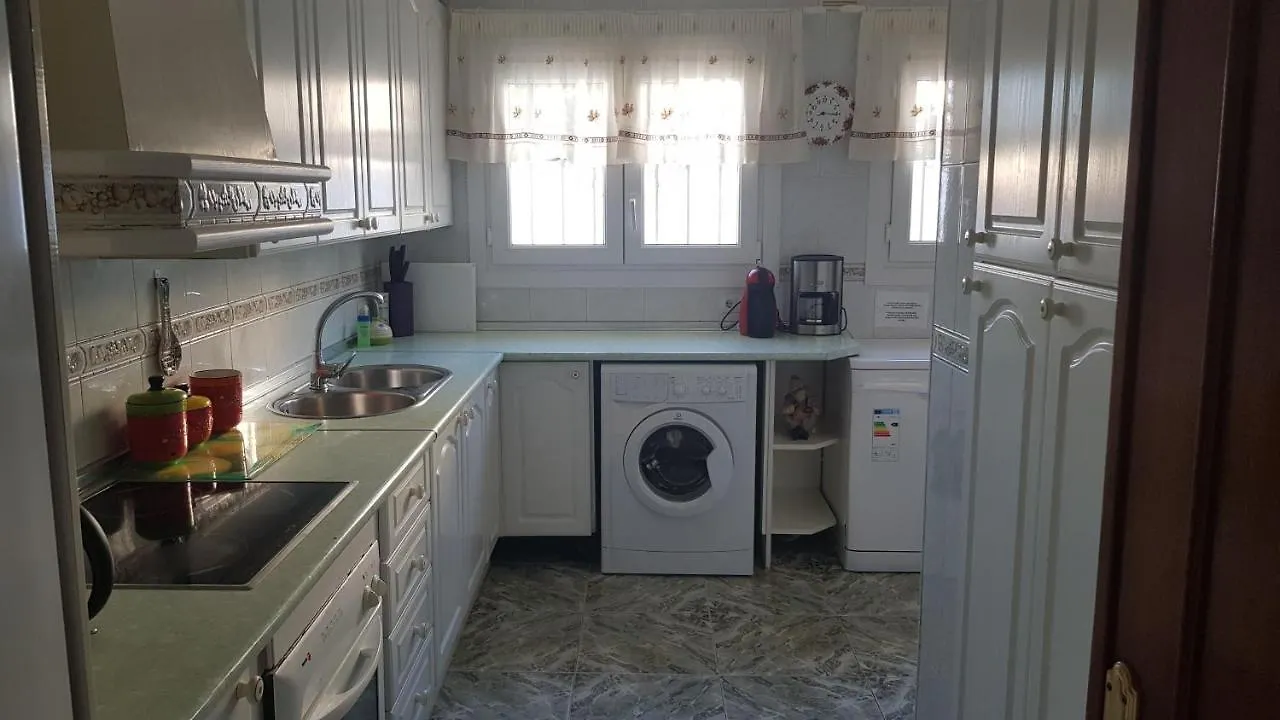 Villa Tony بينالماذينا